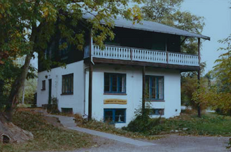 Tyrolerhuset på Nybrovej, hvor Nybro Vænge Seniorkreds holder til.